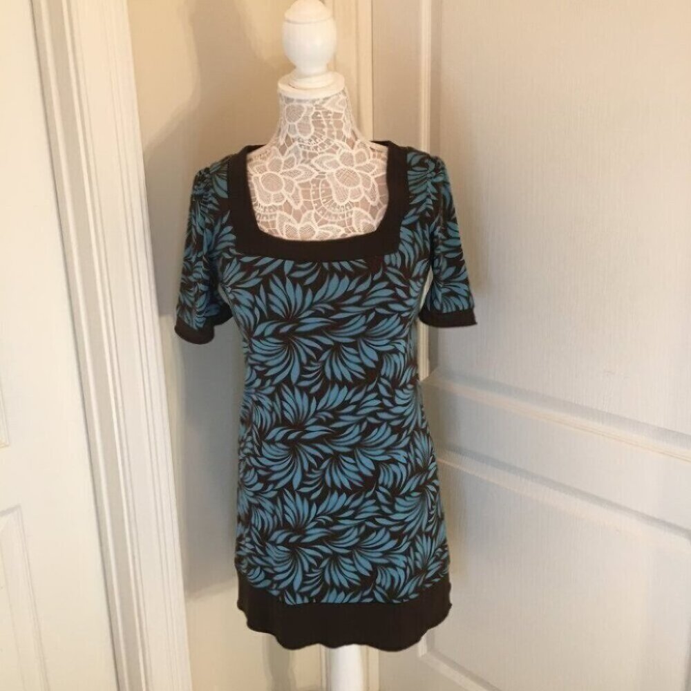 Speechless Tie Back Floral Short Sleeve Dress
